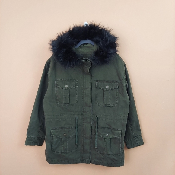 NWOT American Eagle Women's Faux Fur Utility Jacket - Picture 2 of 13